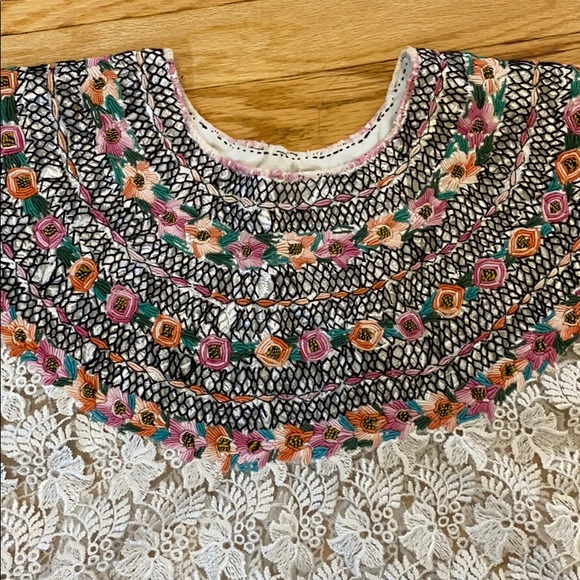 Guatemalan Huipal - Picture 2 of 6